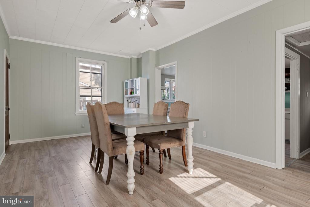 35 W Slokom Ave