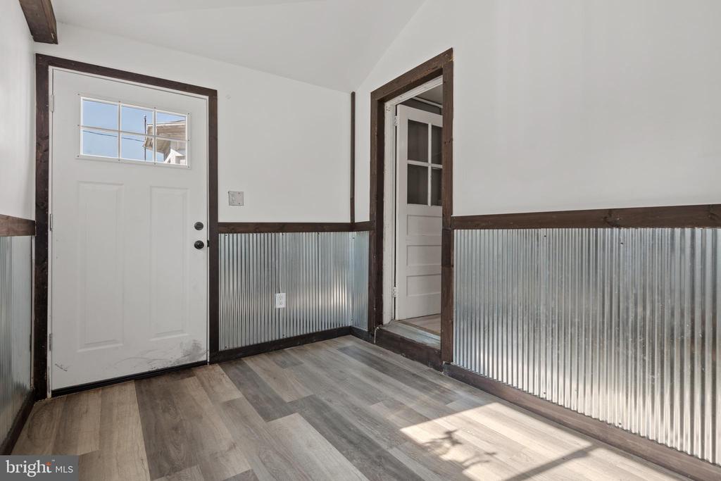 35 W Slokom Ave