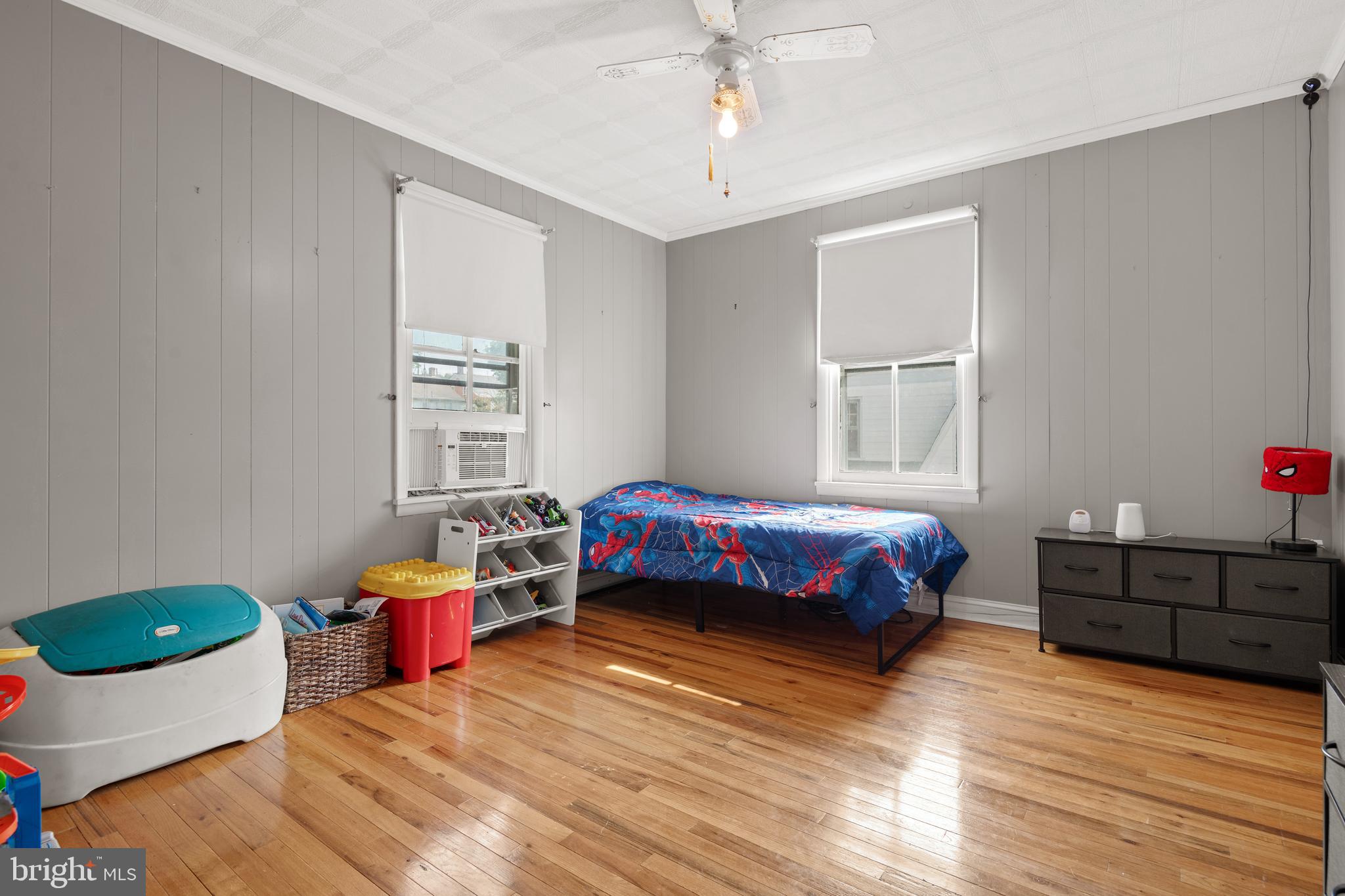 35 W Slokom Ave
