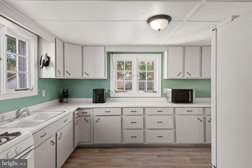 35 W Slokom Ave