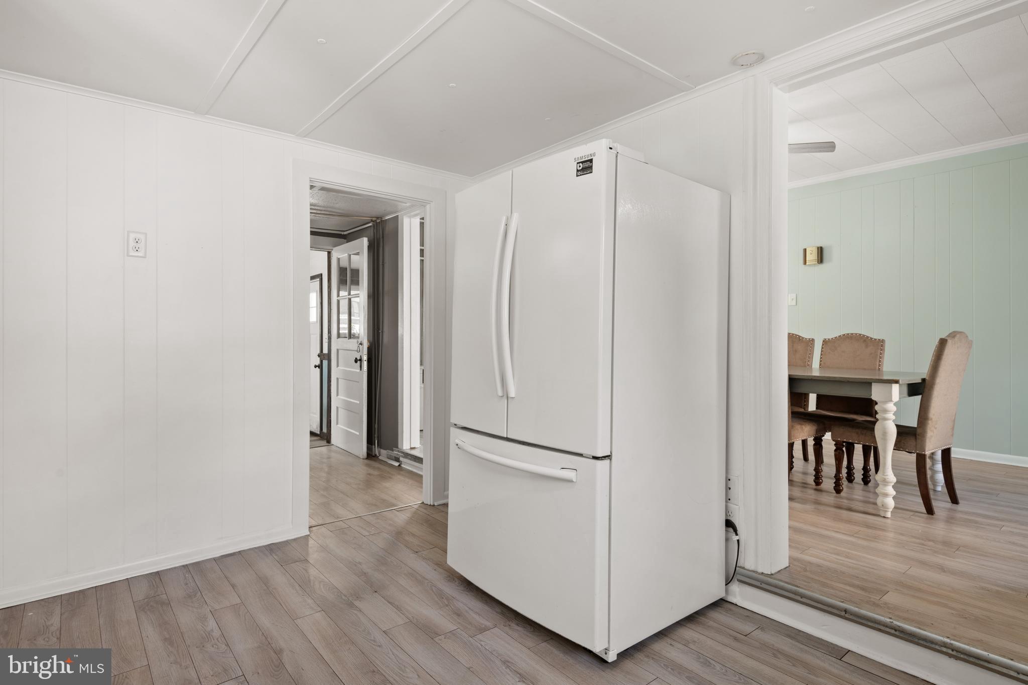 35 W Slokom Ave