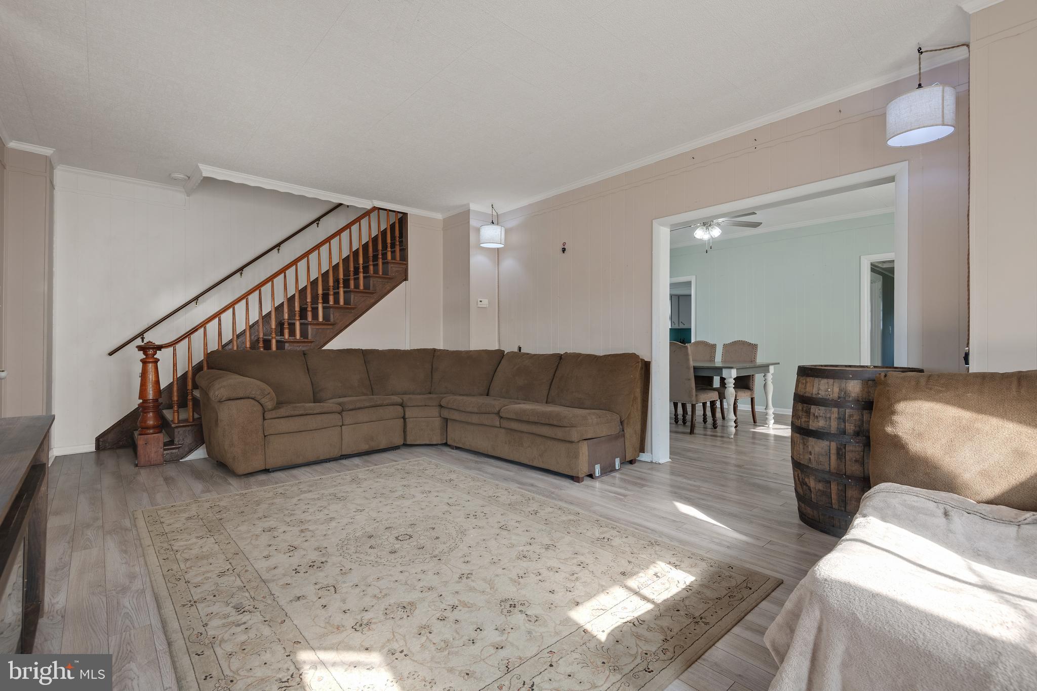 35 W Slokom Ave