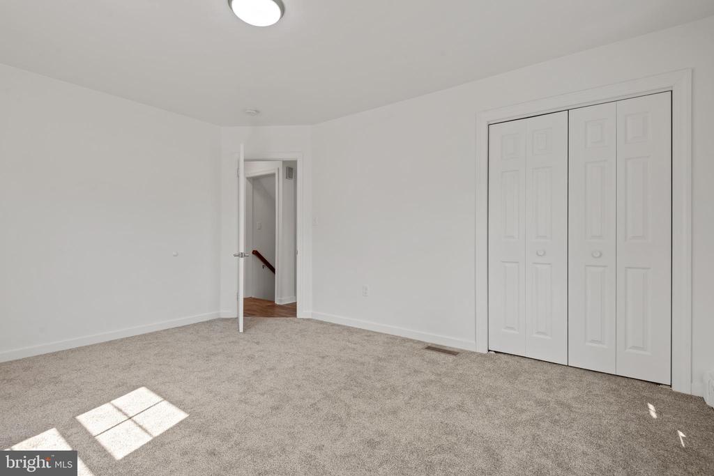 240 S Reading Rd