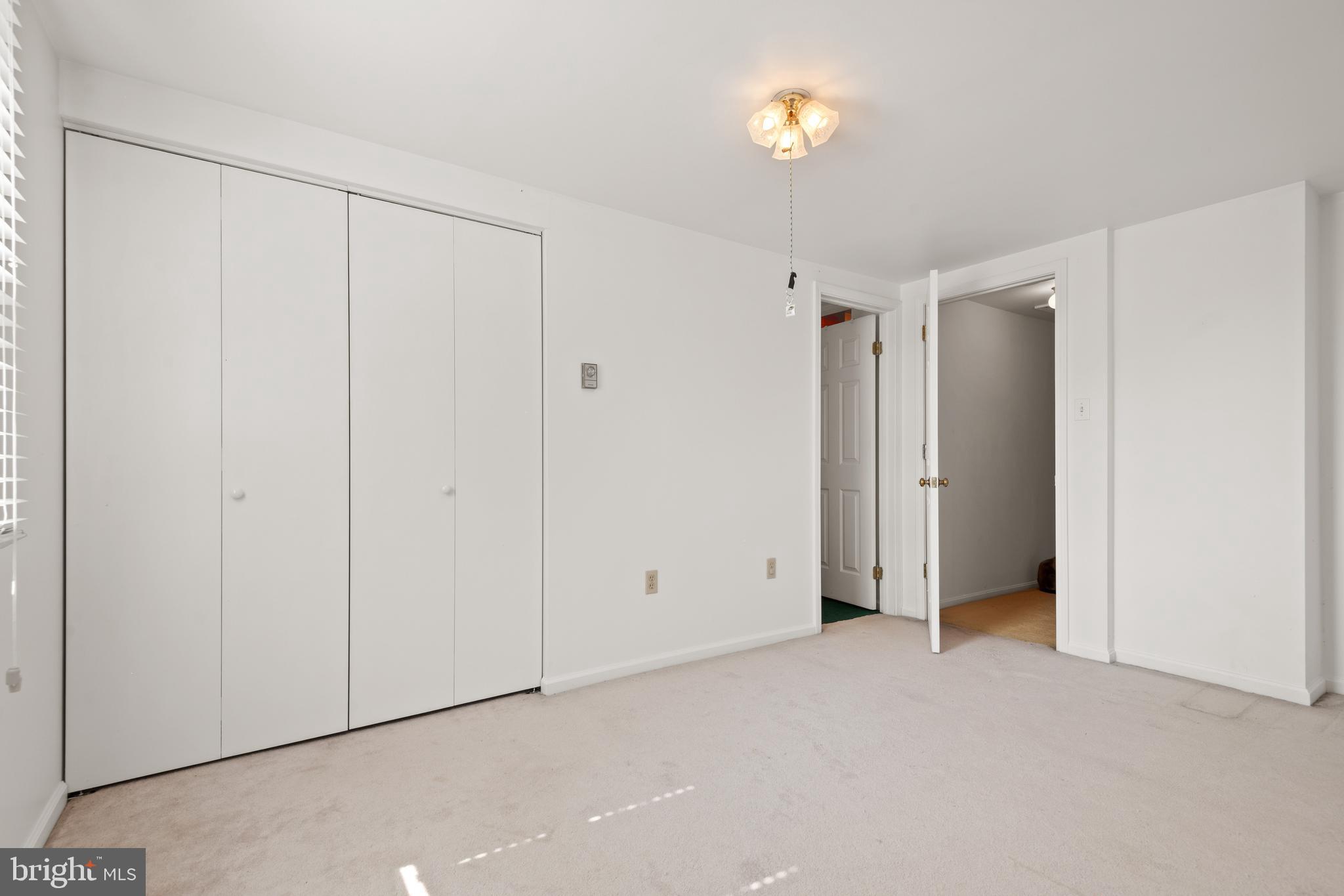 1611 Kauffman Rd