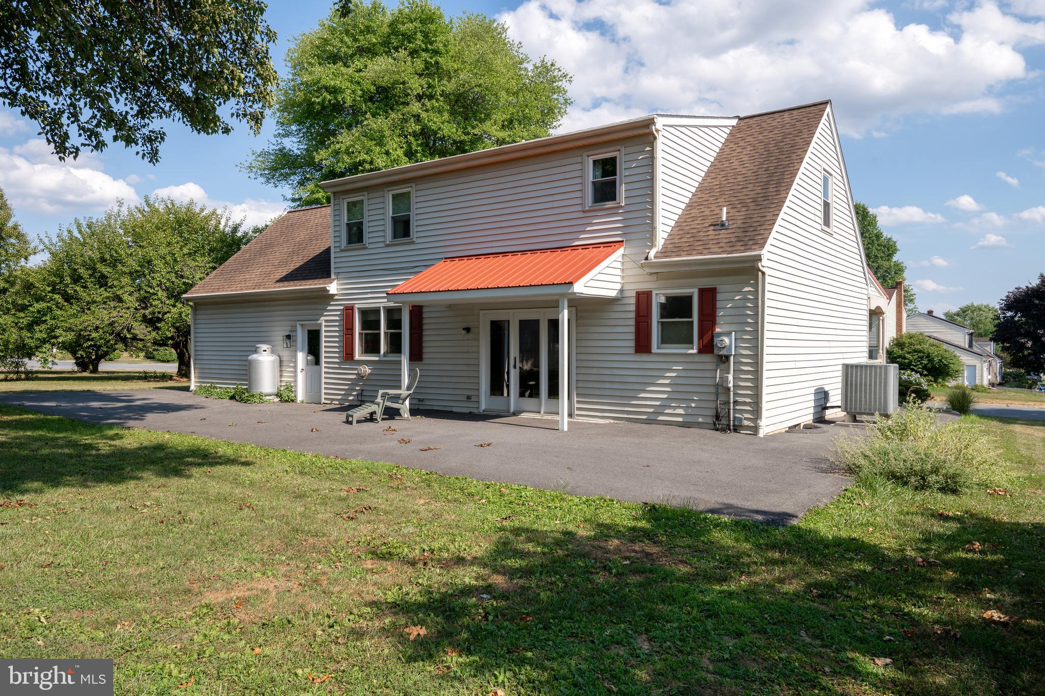 1611 Kauffman Rd