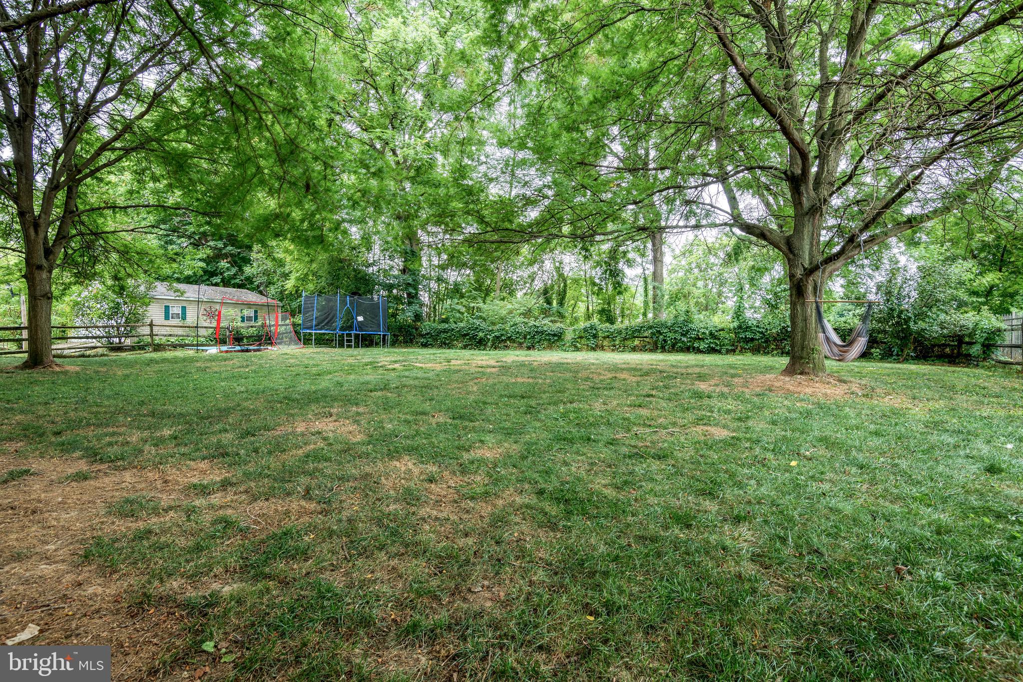 122 N Summit Ave