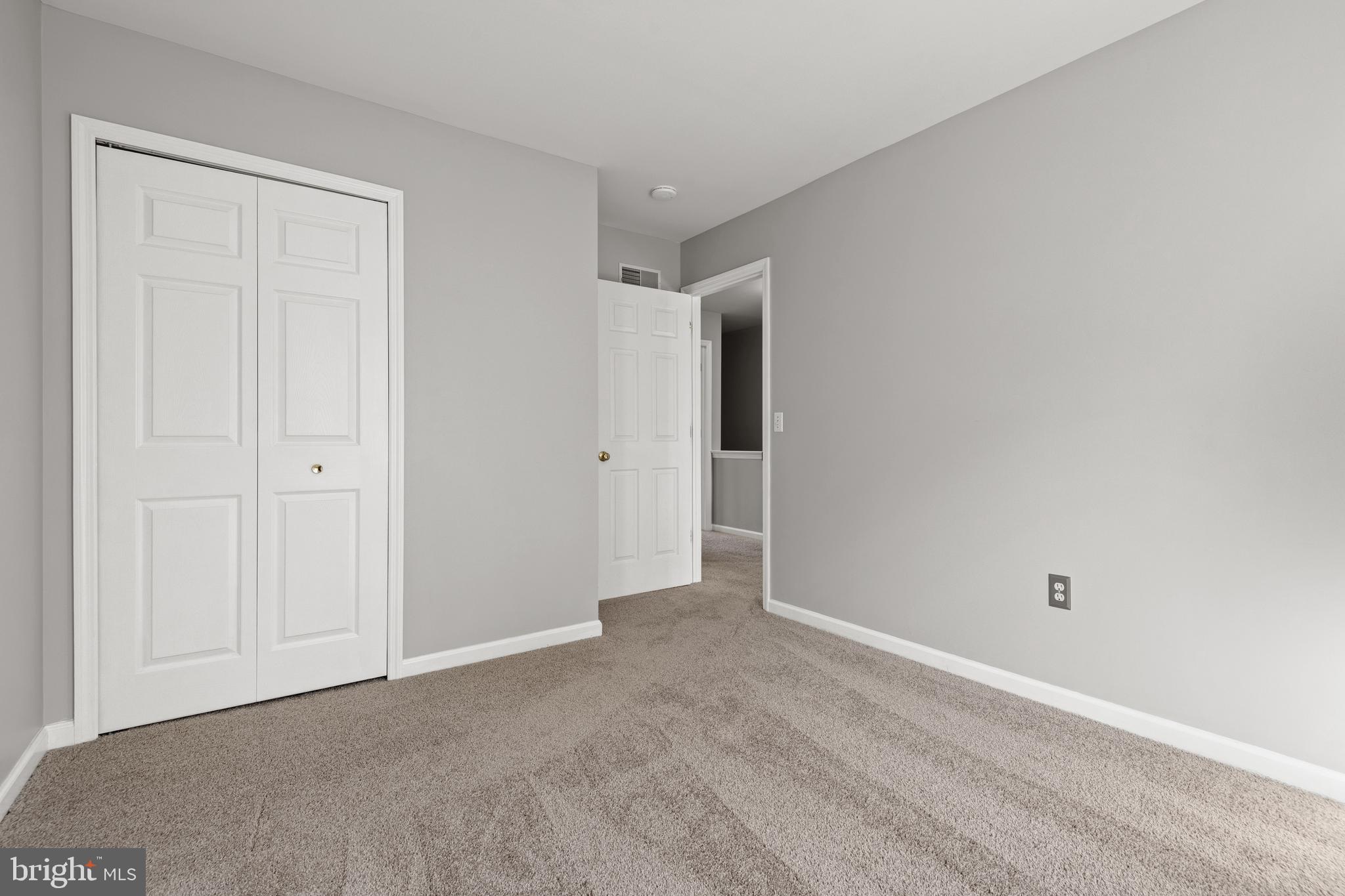1545 Queen Ln