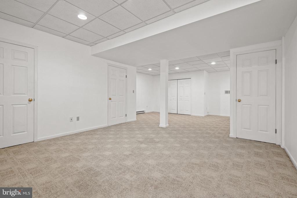 1545 Queen Ln