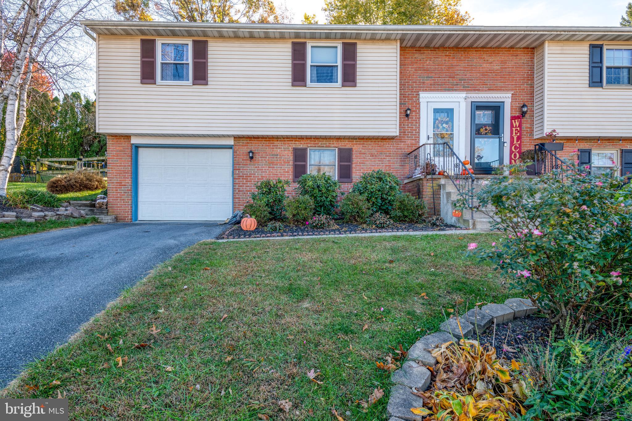 336 Edgehill Dr