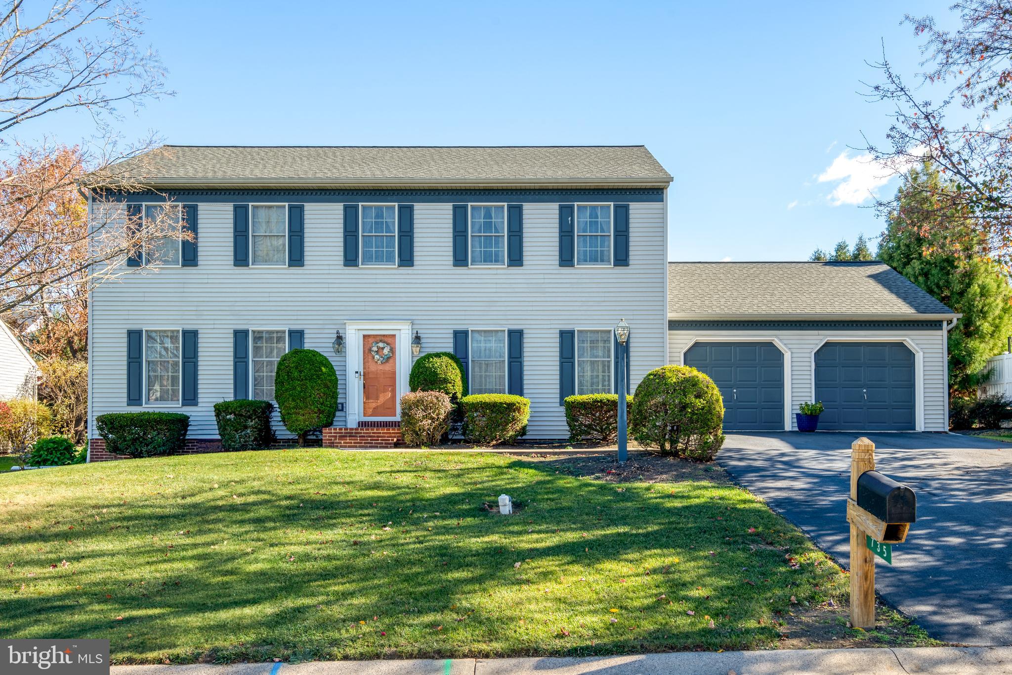 735 Oxford Rd