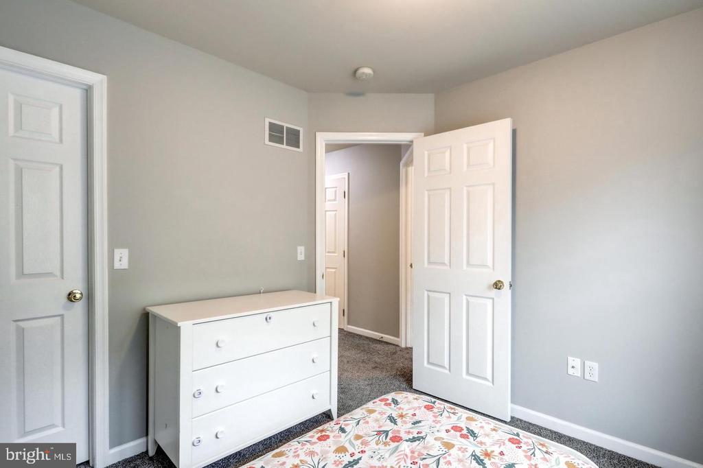 769 KELLER DR