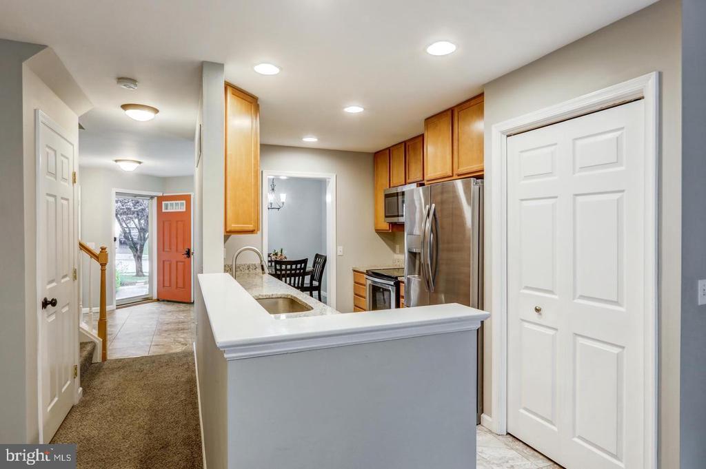 769 KELLER DR