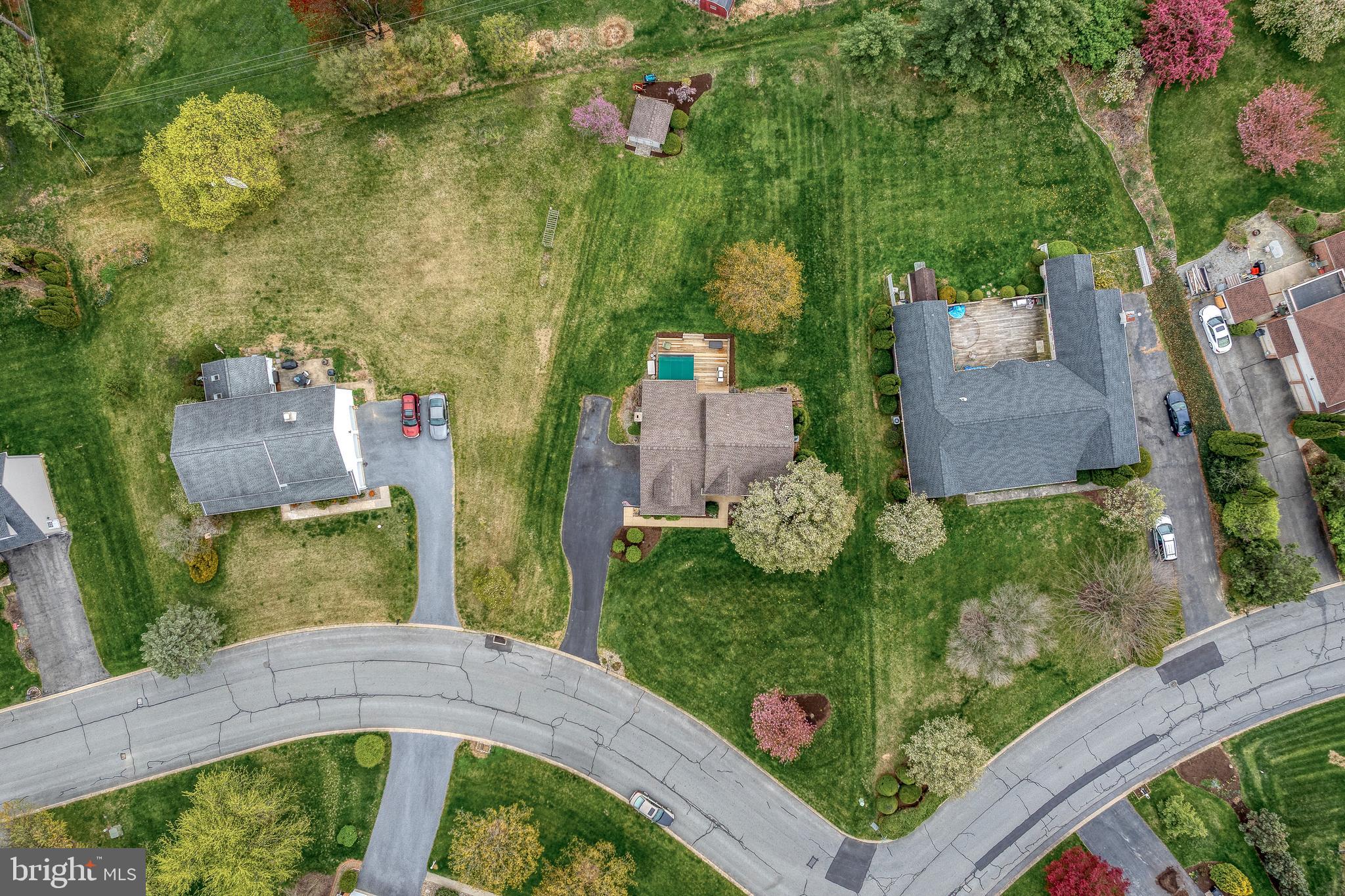 2601 Paddock Ln