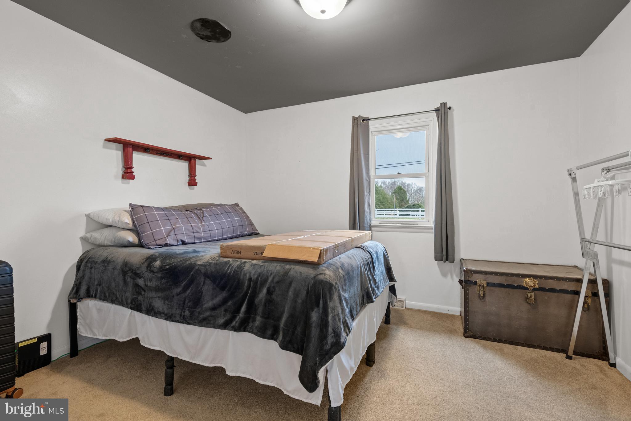 307 Sproul Rd