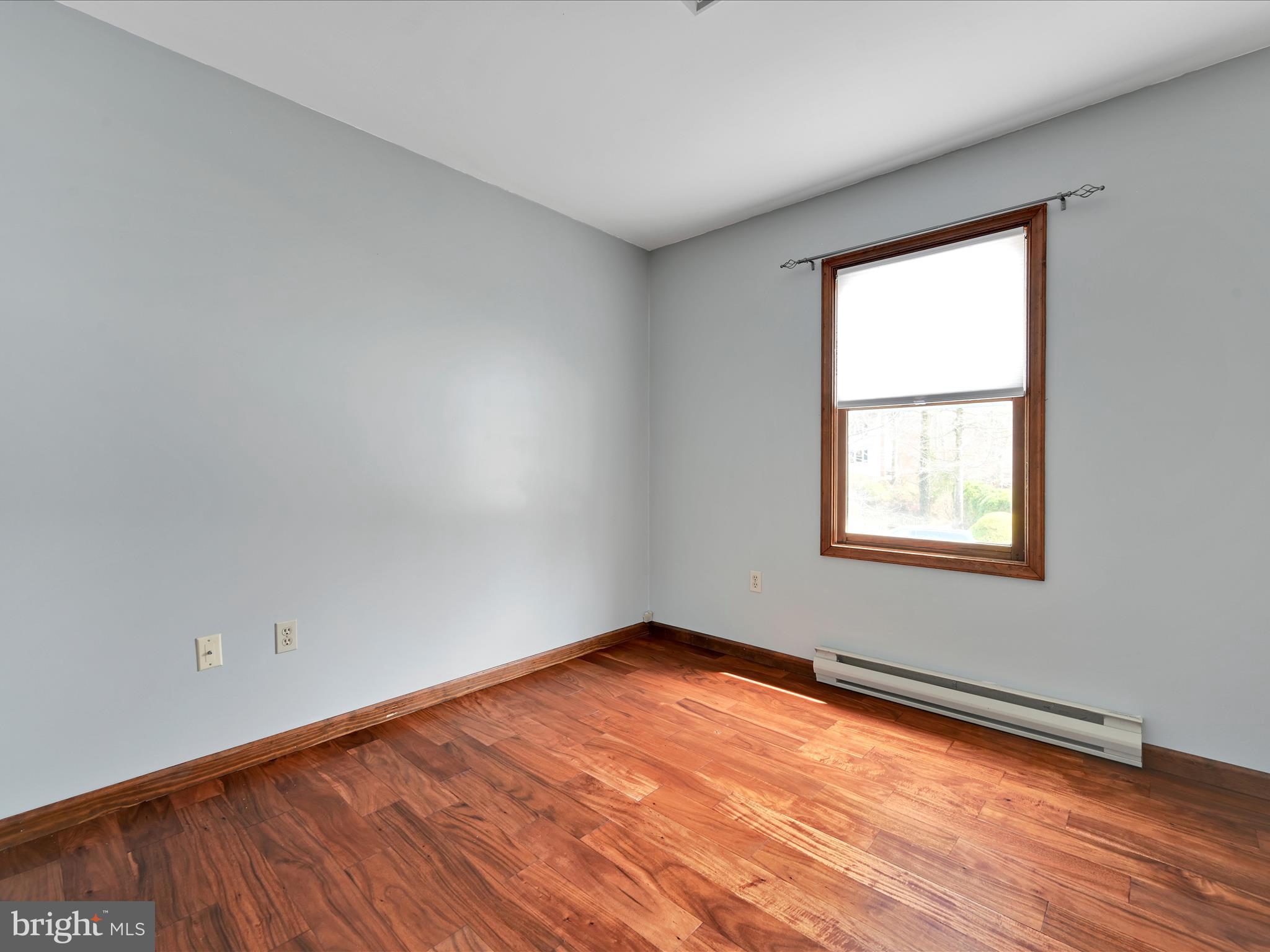 5 Woodland Dr