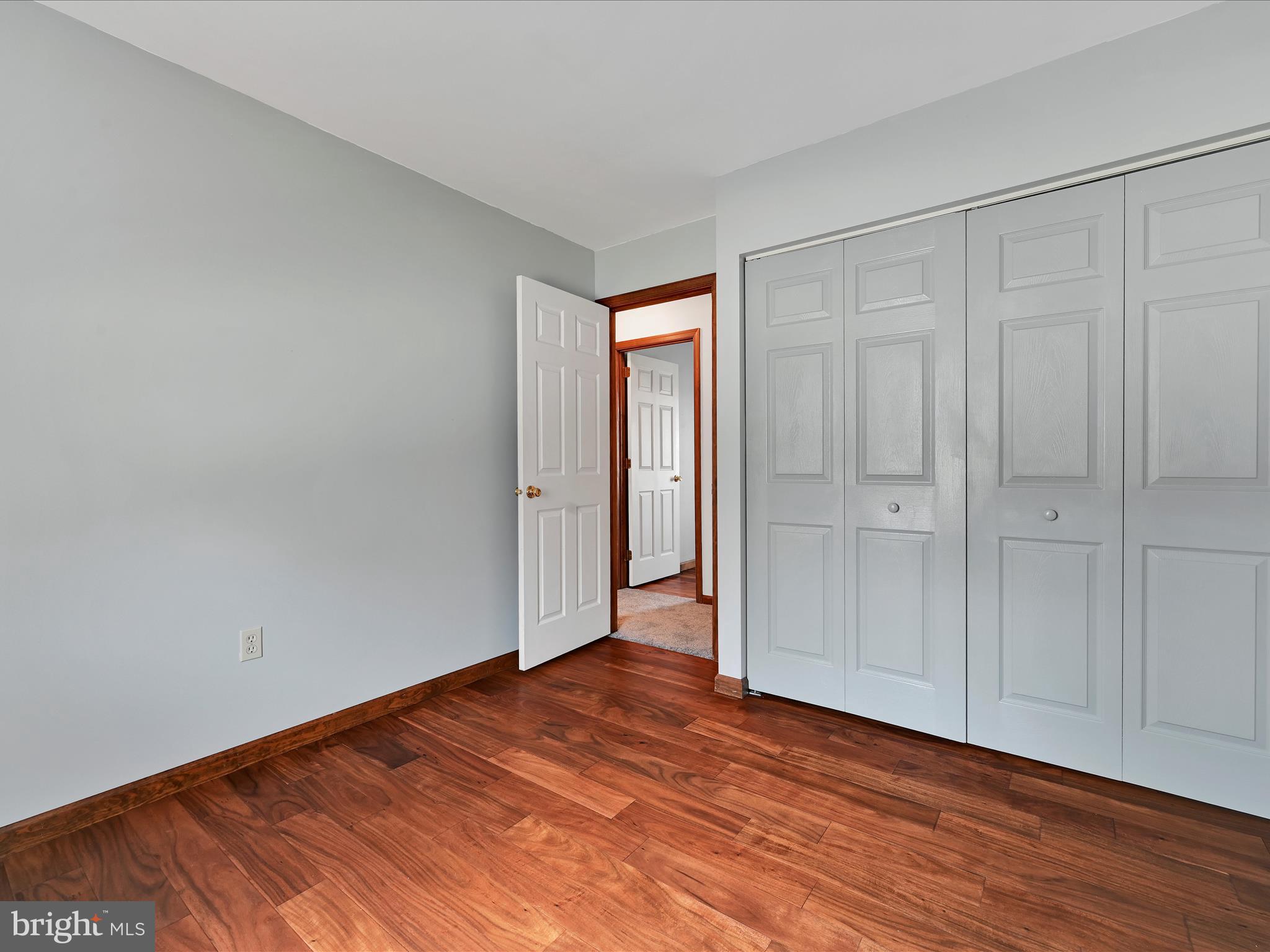 5 Woodland Dr