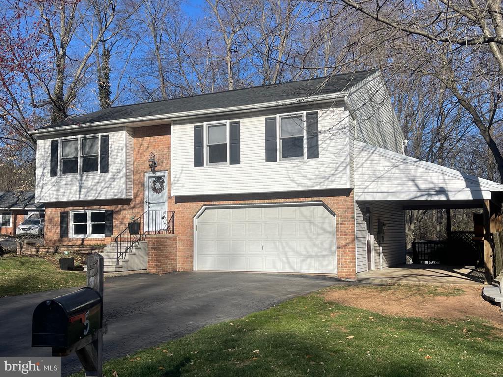 5 Woodland Dr