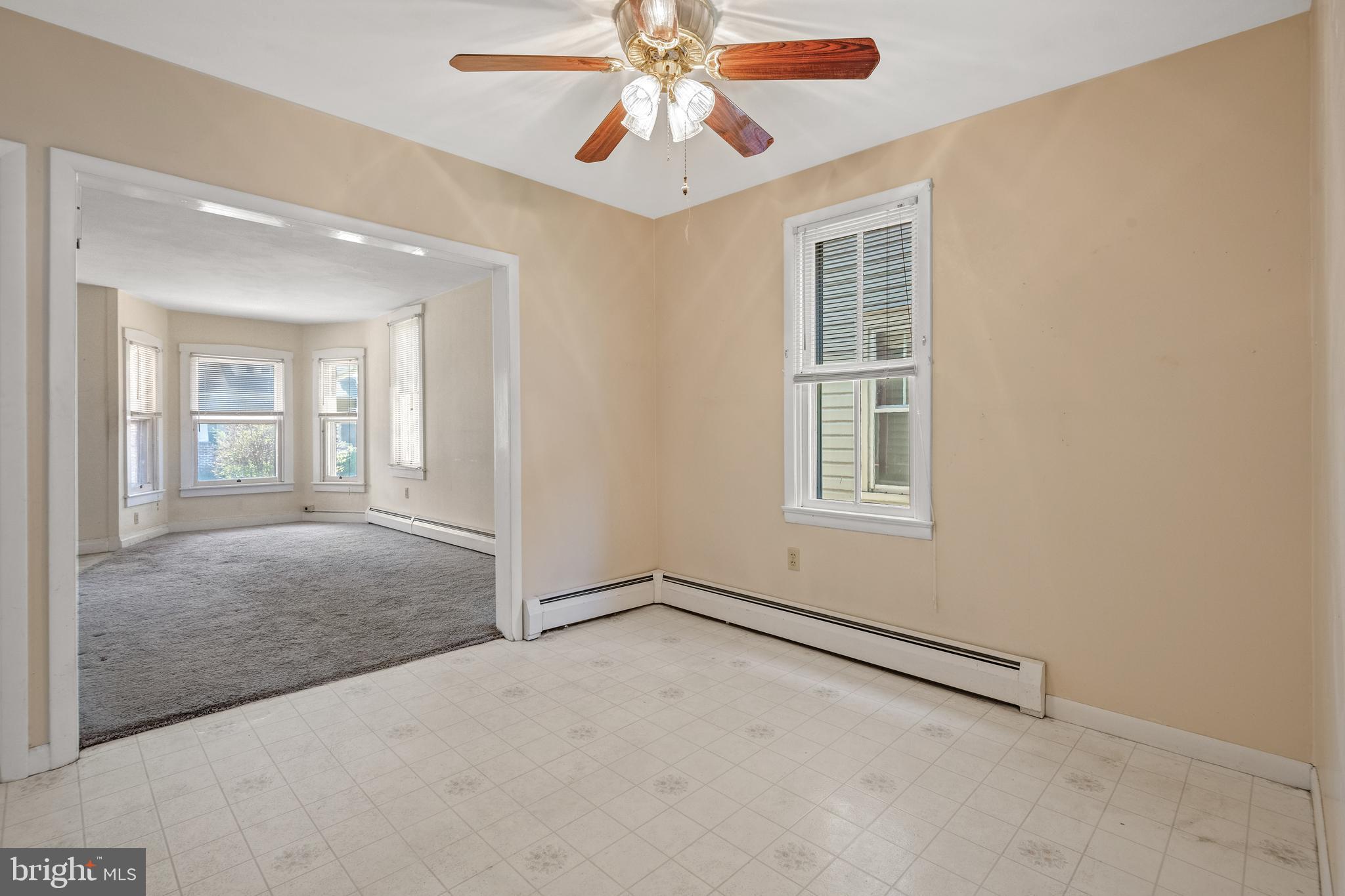 332 W High St