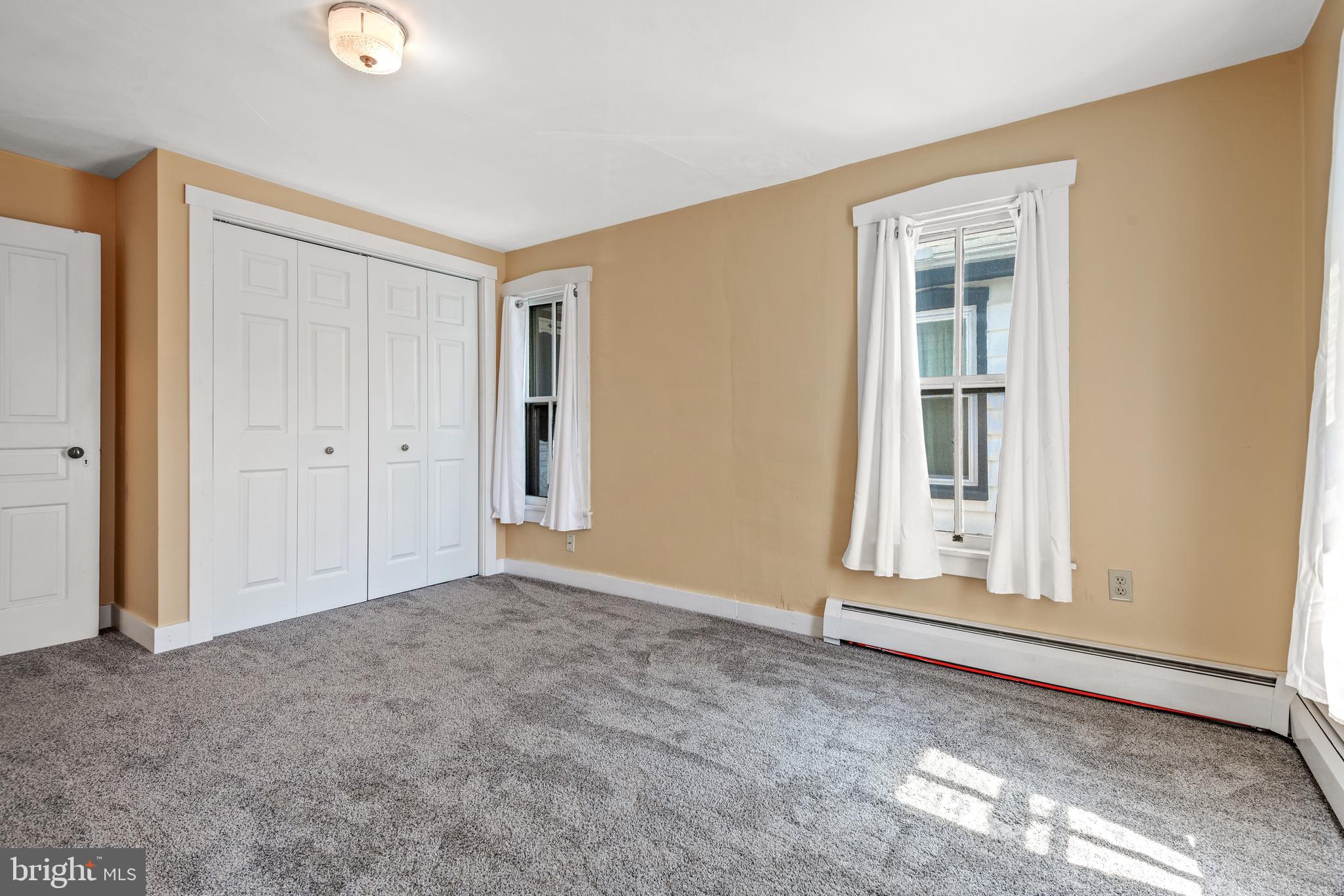 332 W High St