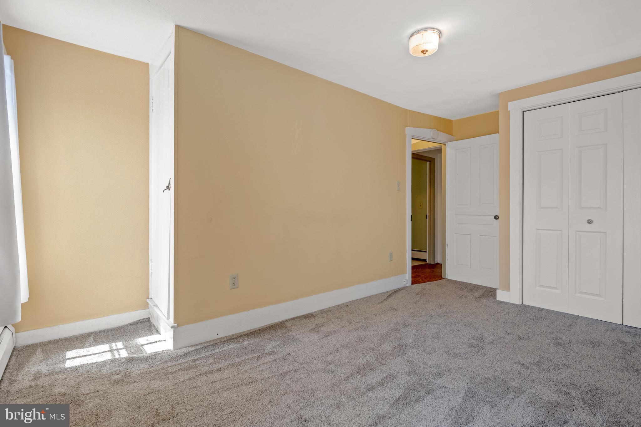 332 W High St