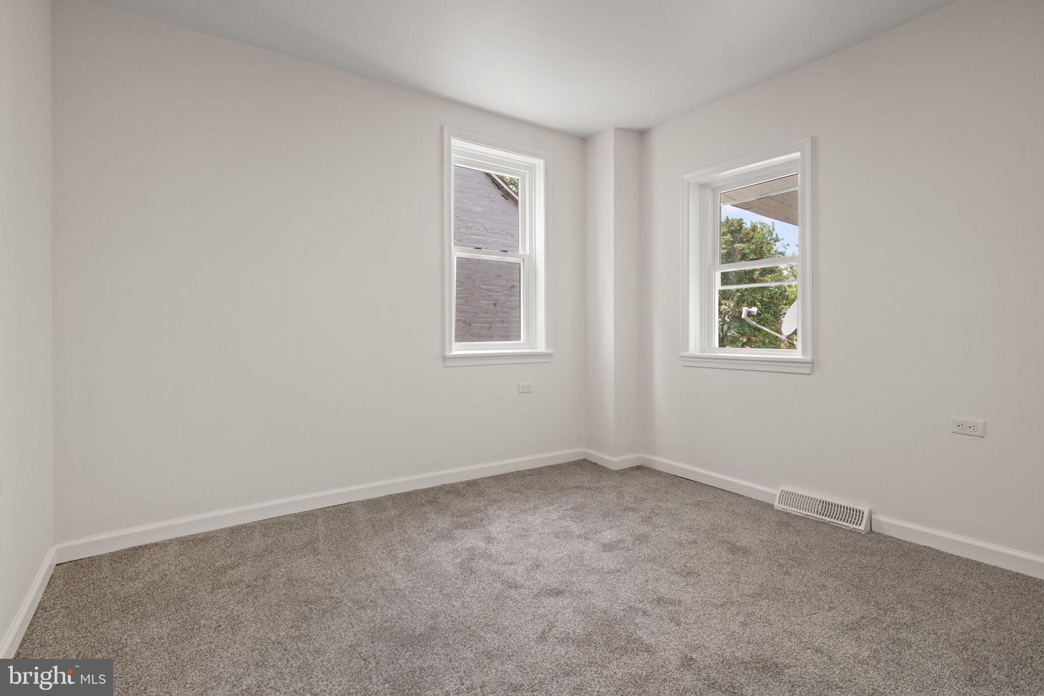 541 High St