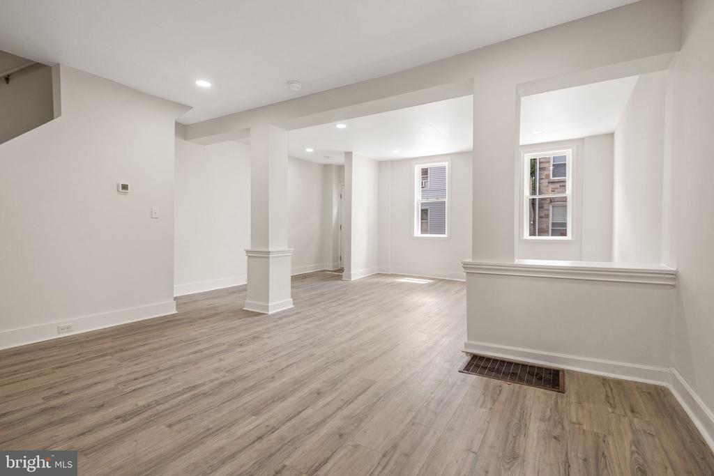 541 High St