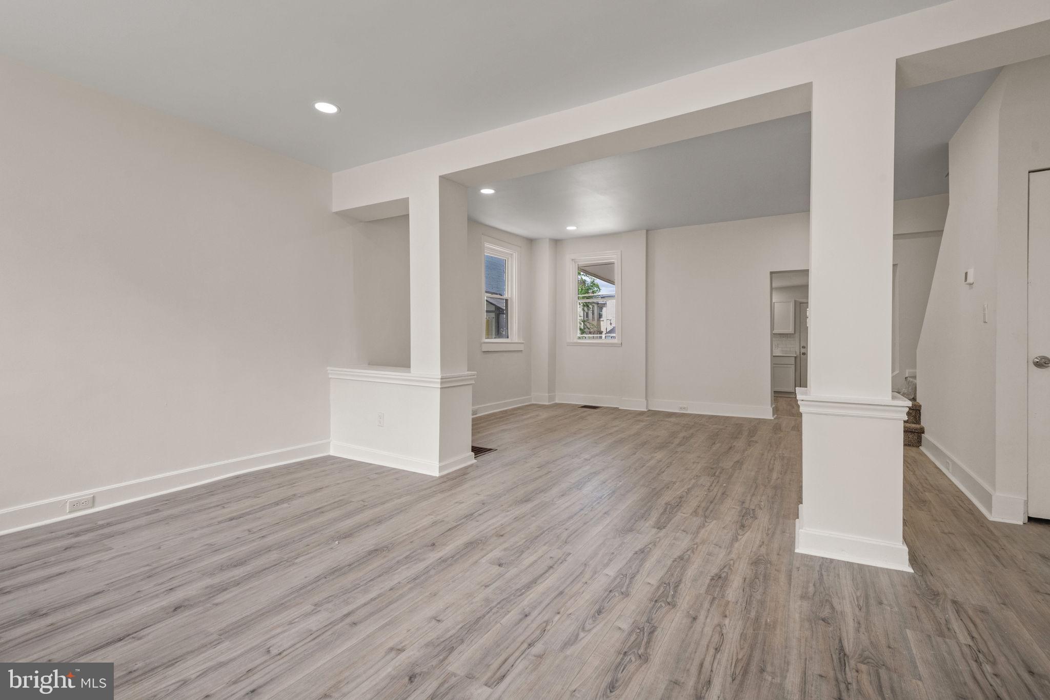 541 High St