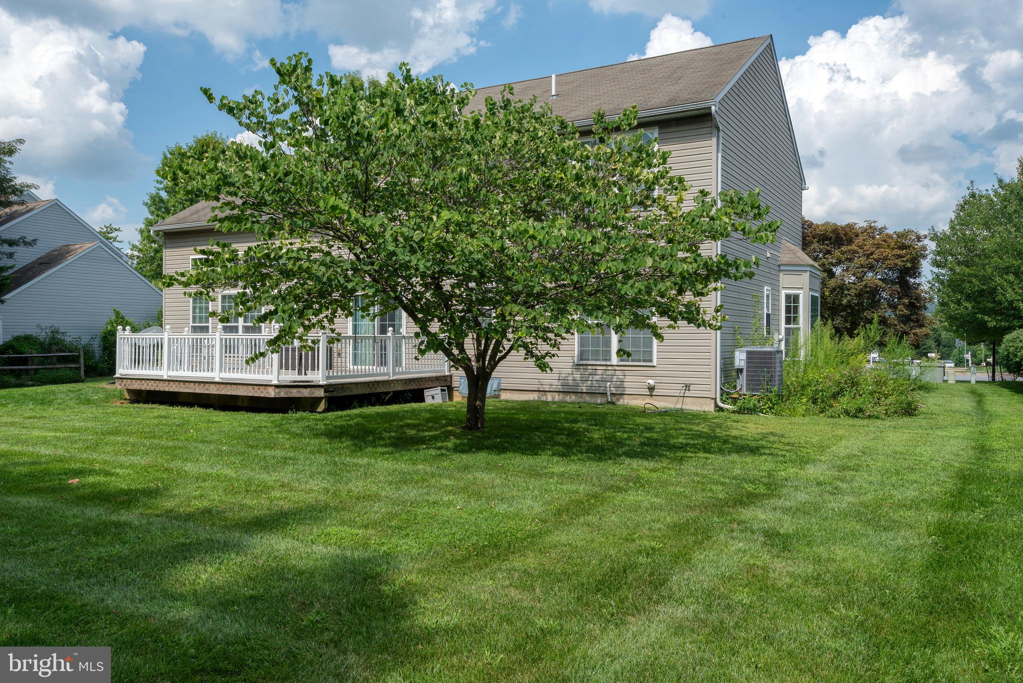 116 N Summit Ave
