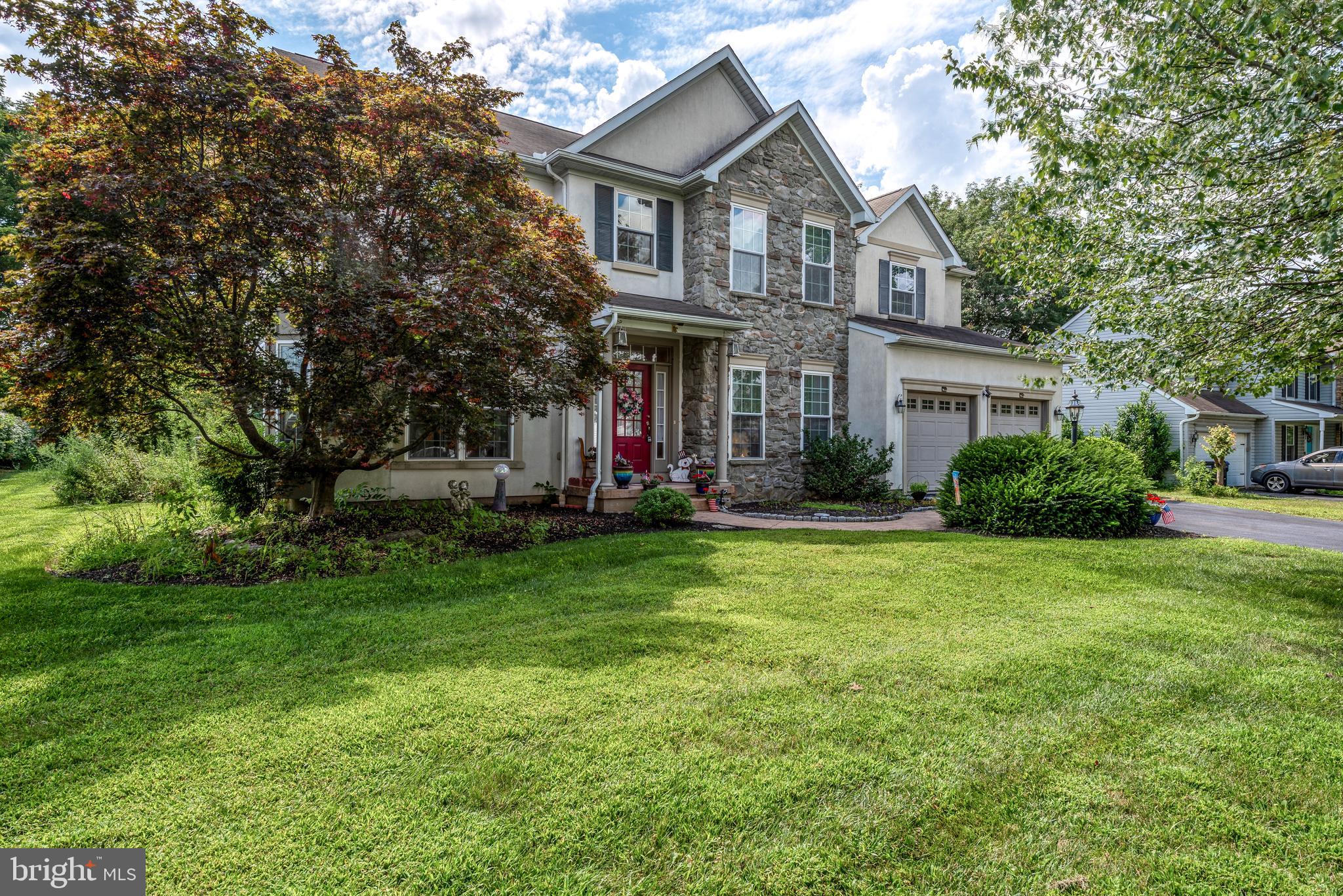 116 N Summit Ave