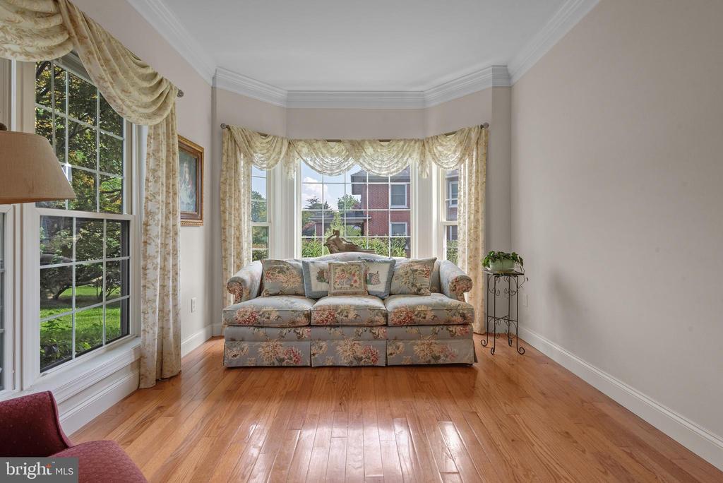 116 N Summit Ave