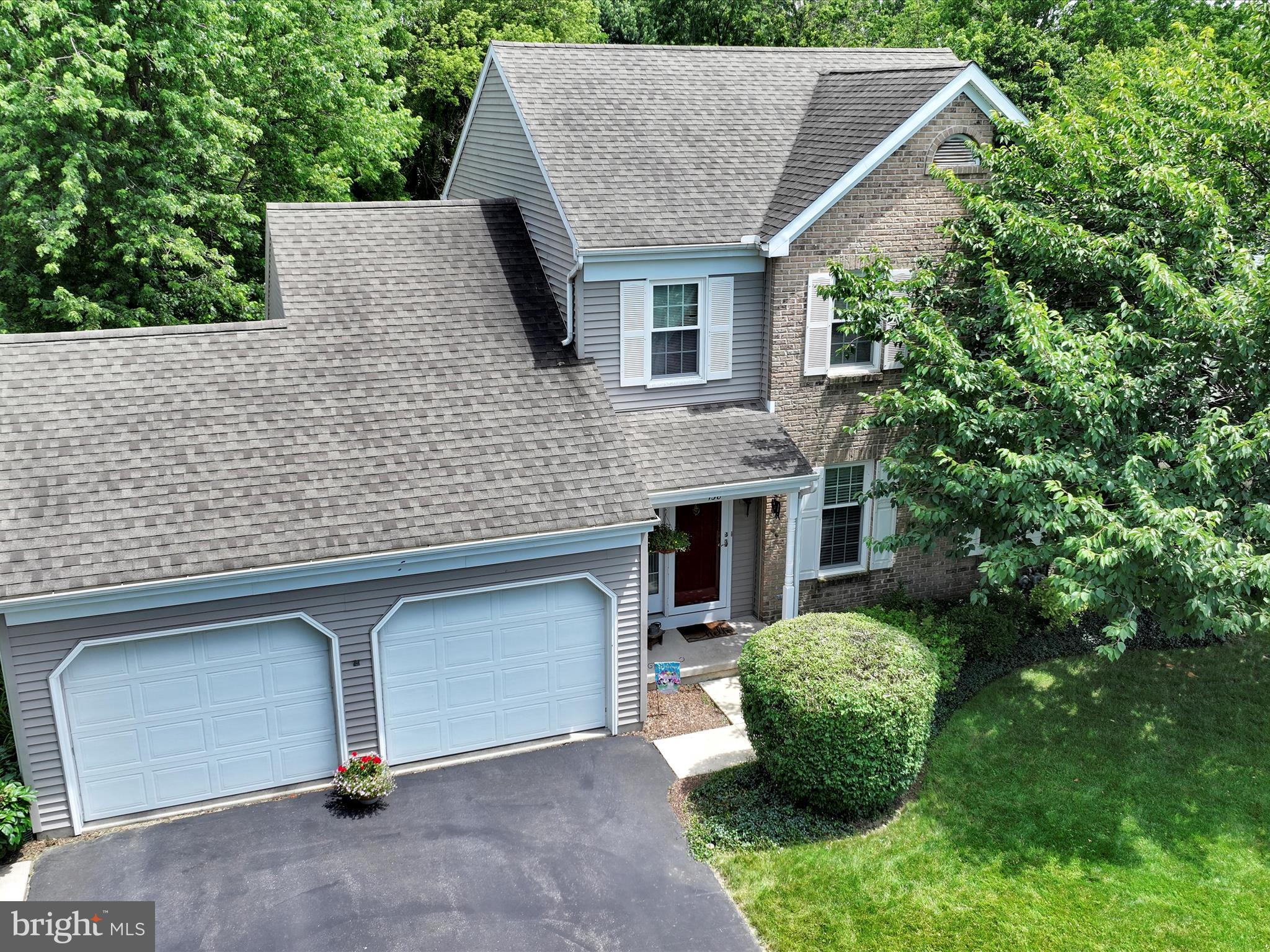 138 Laurie Ln
