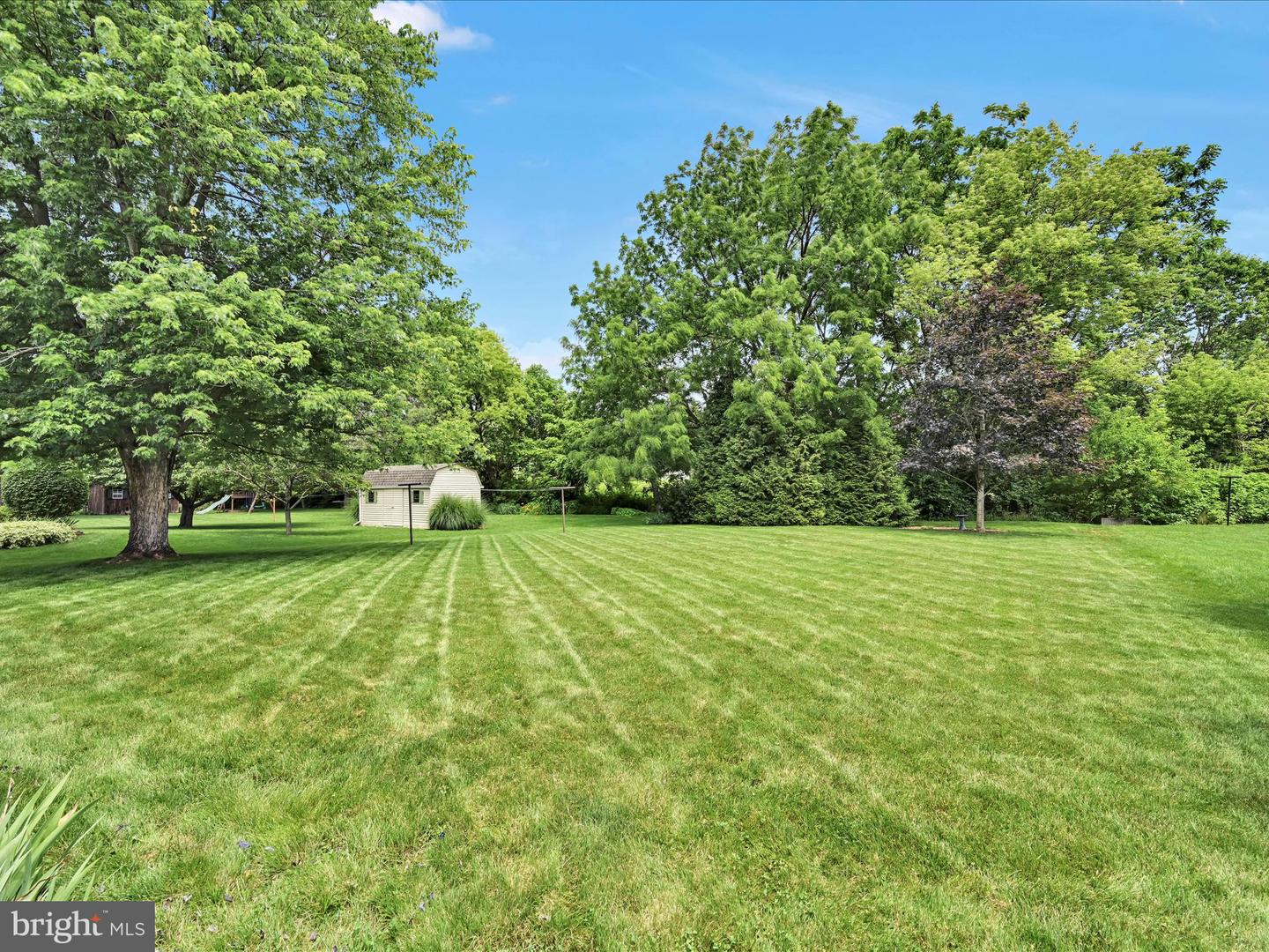 138 Laurie Ln