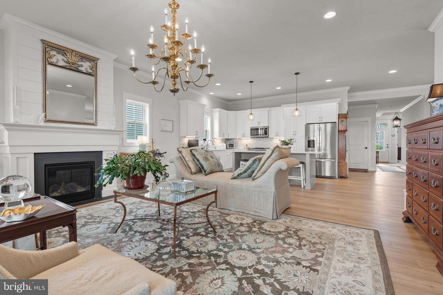 1806 Emerald Way
