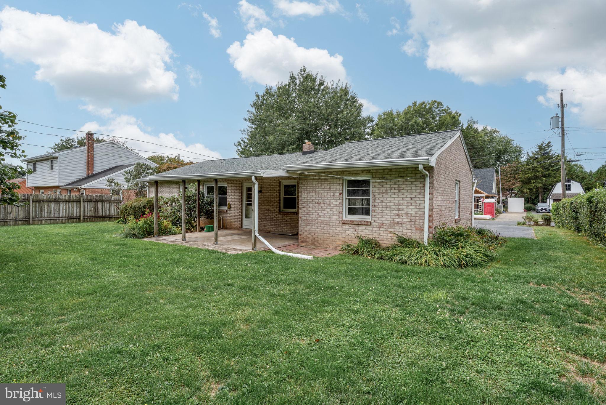 6351 JEANETTE DRIVE