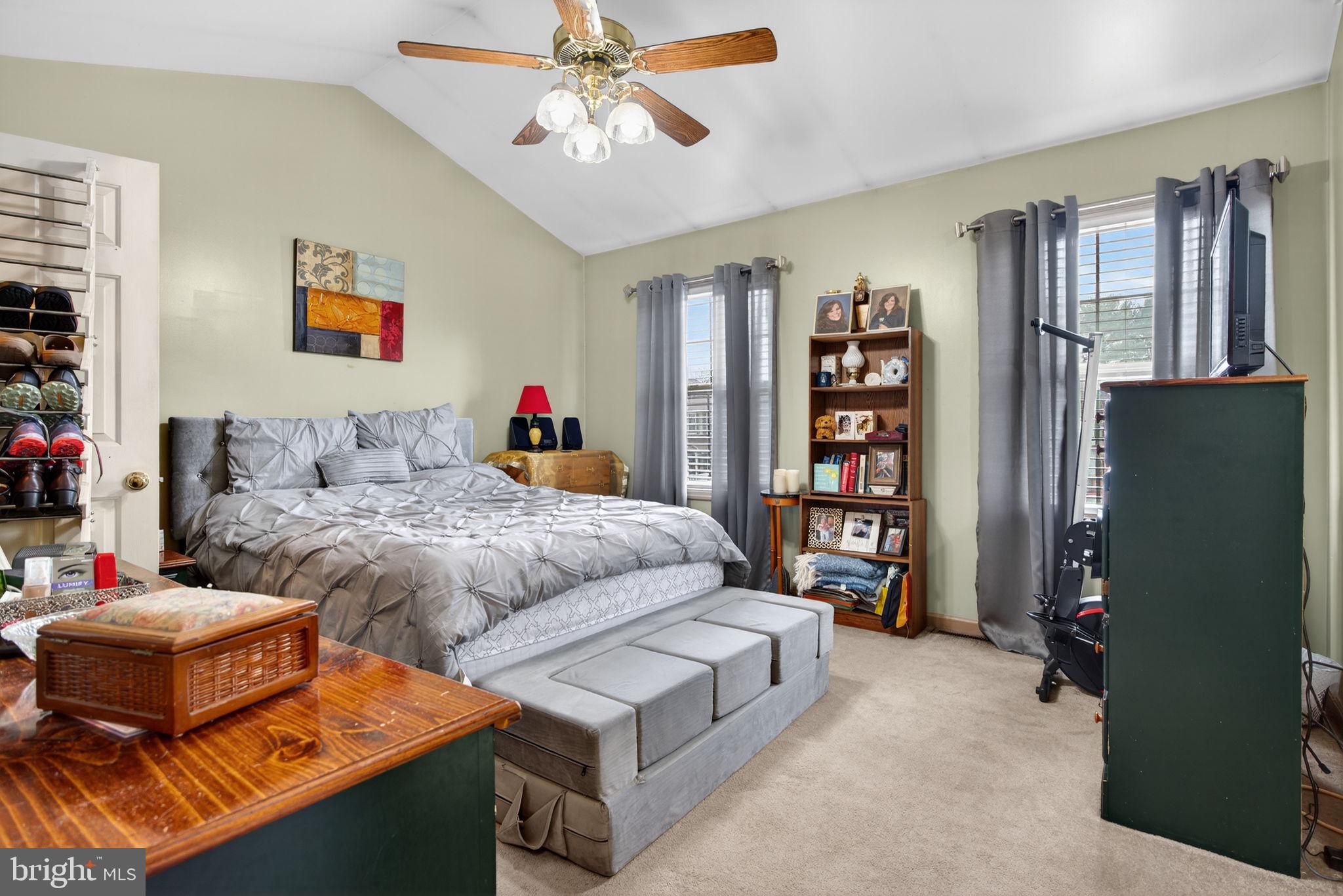 10 COLD STREAM DRIVE