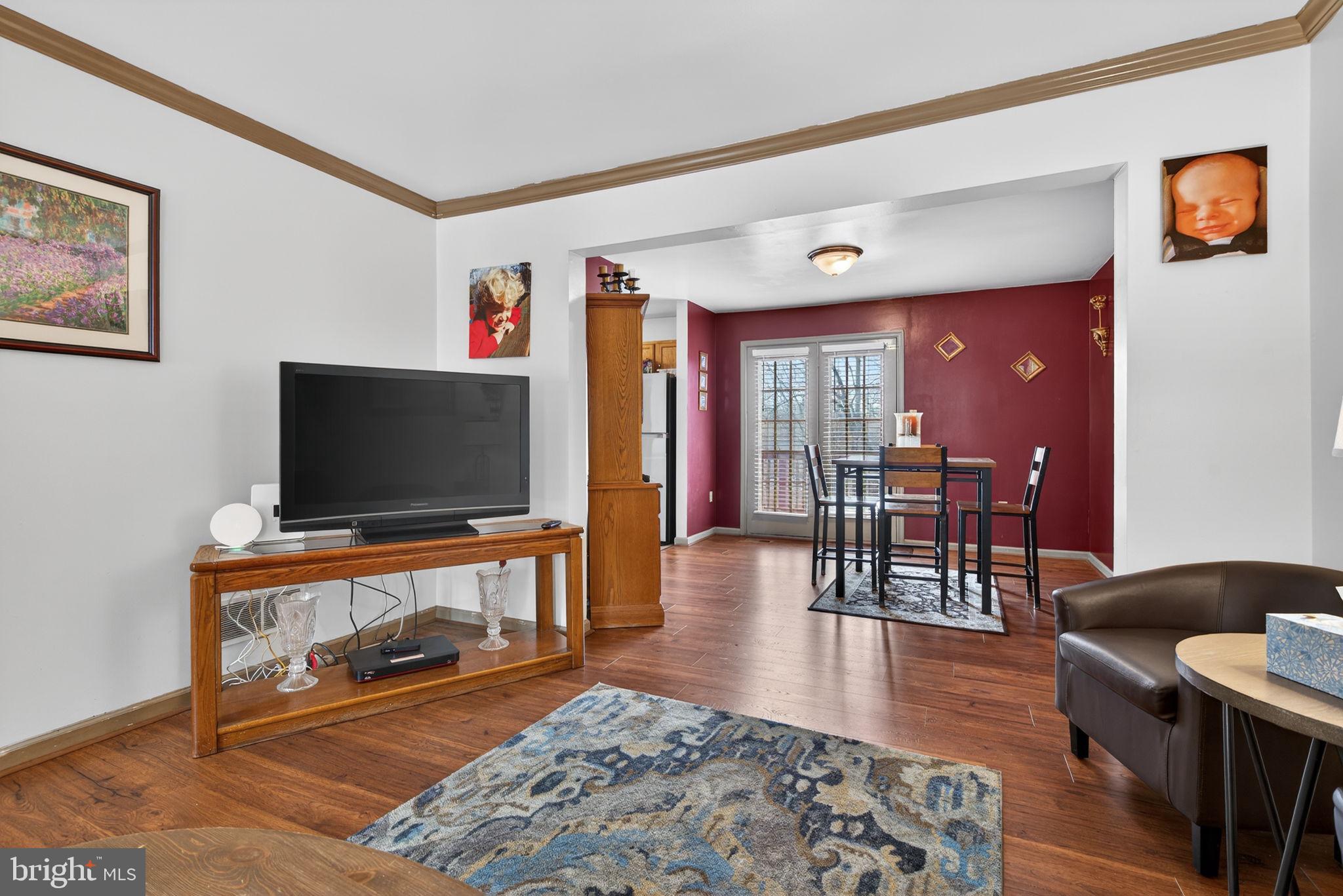 10 COLD STREAM DRIVE