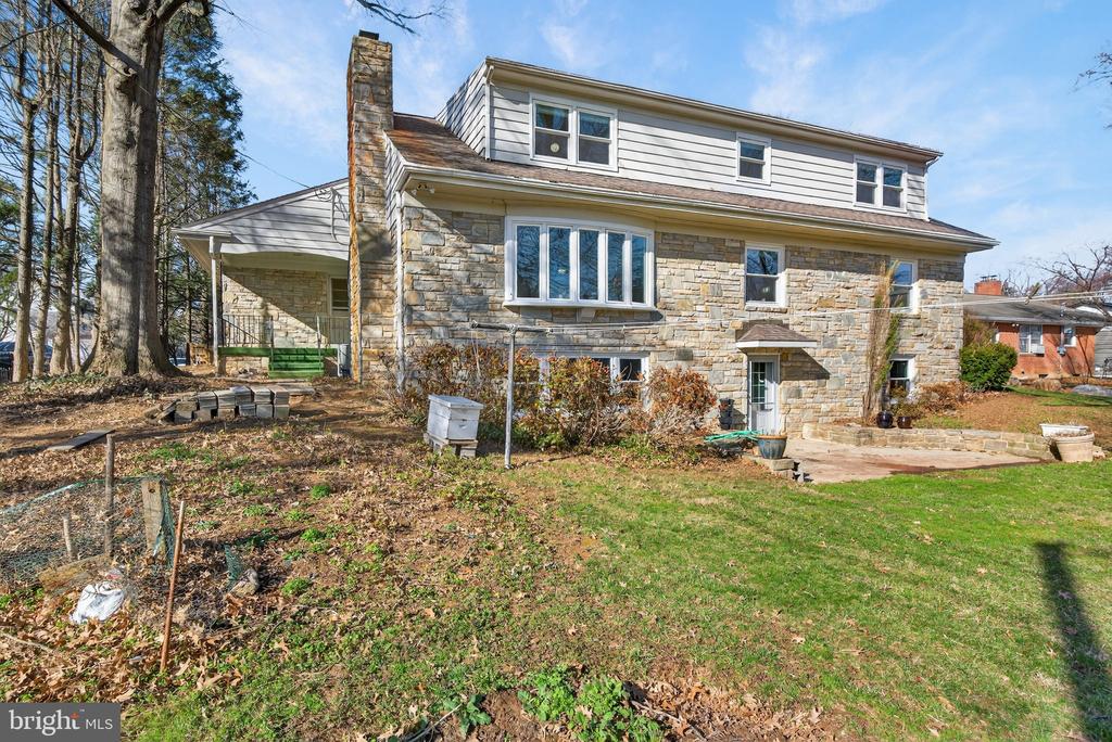 70 WAVERLY AVENUE