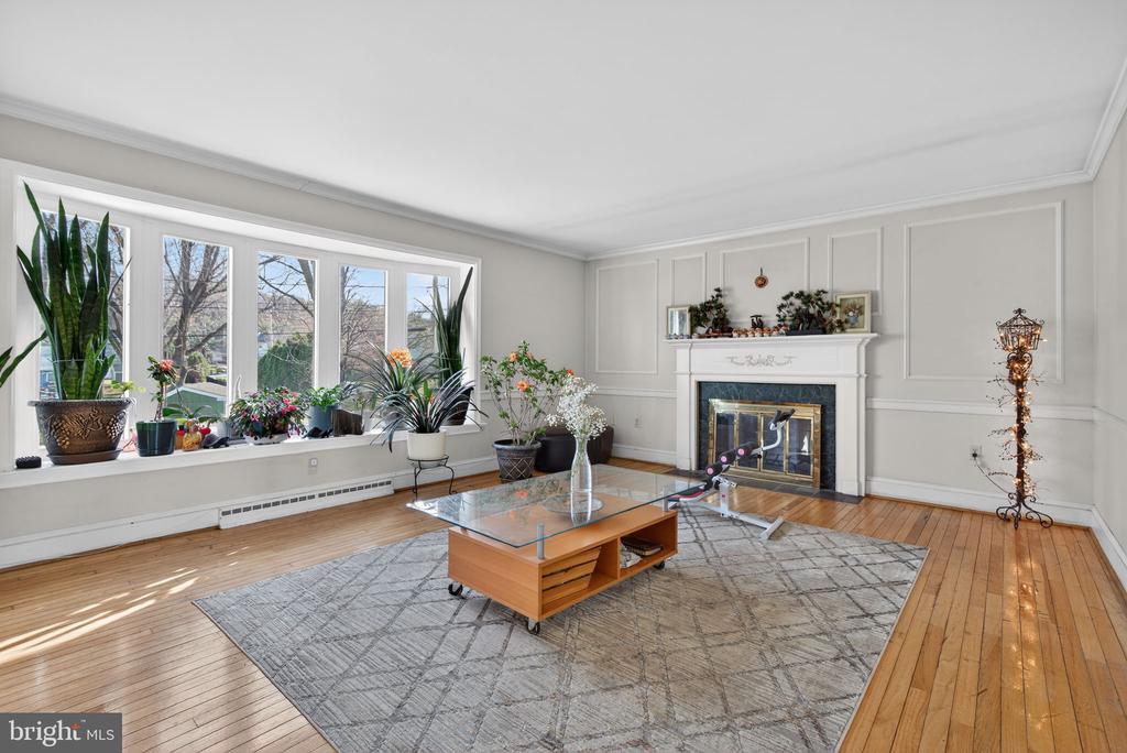 70 WAVERLY AVENUE