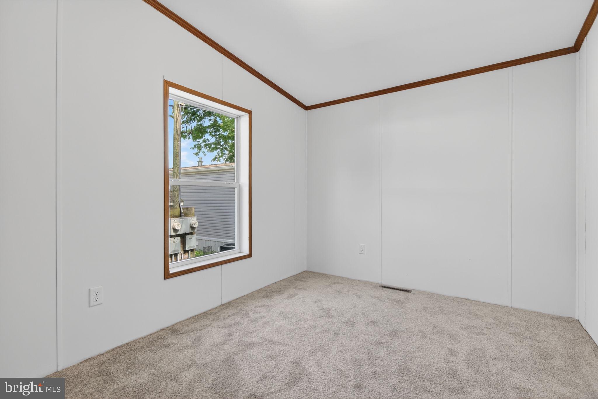 723 SHERRY LANE