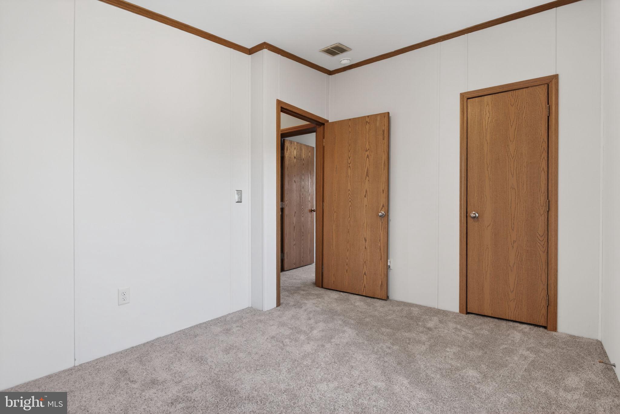 723 SHERRY LANE