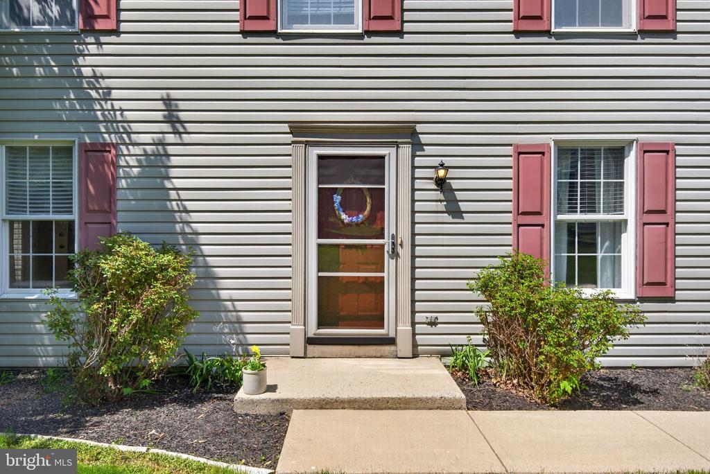 40 BATTENS CIRCLE