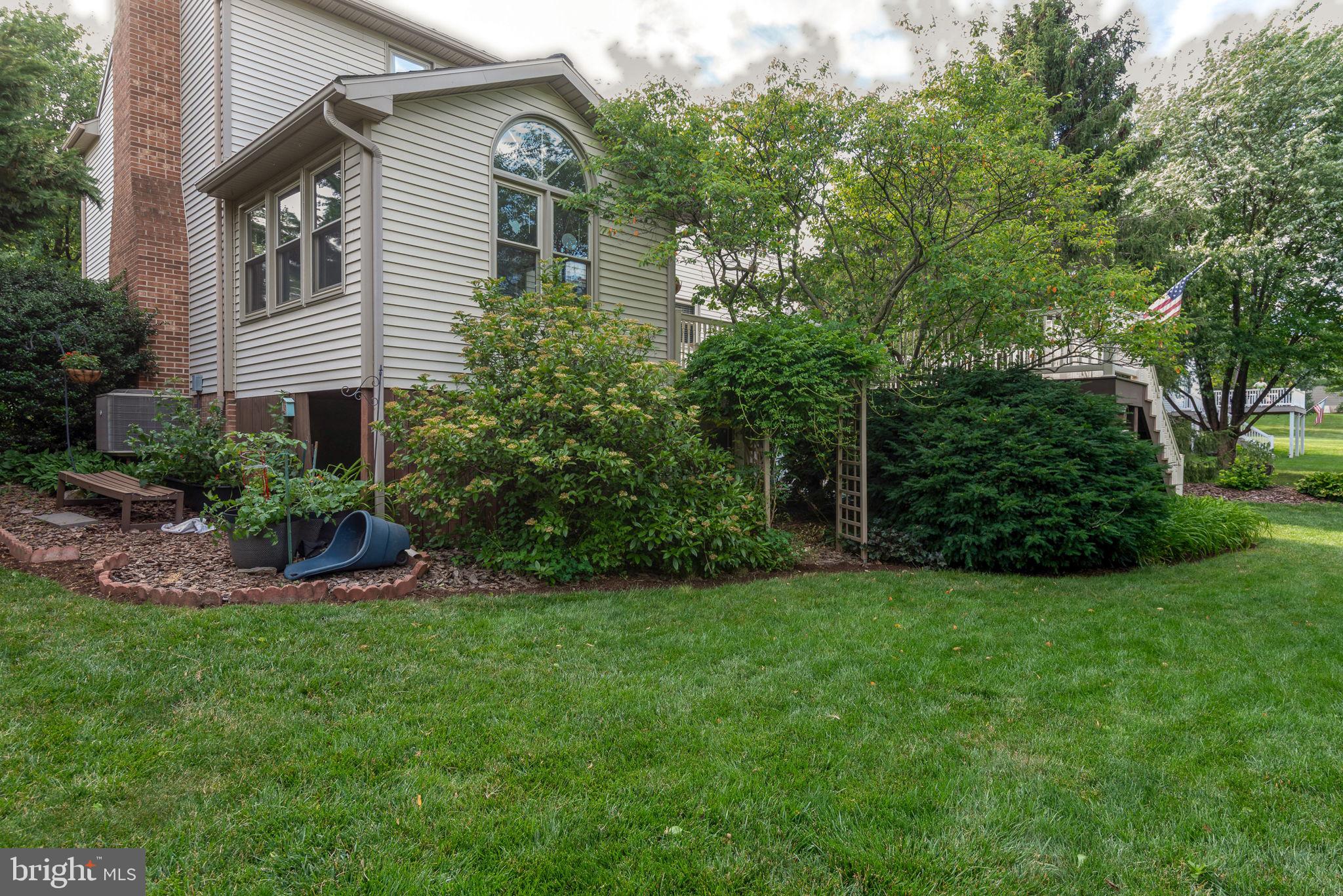 13 DIANE AVENUE