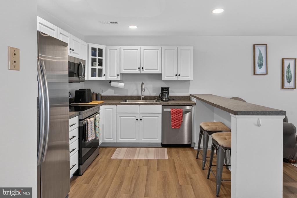 34 HERON DRIVE