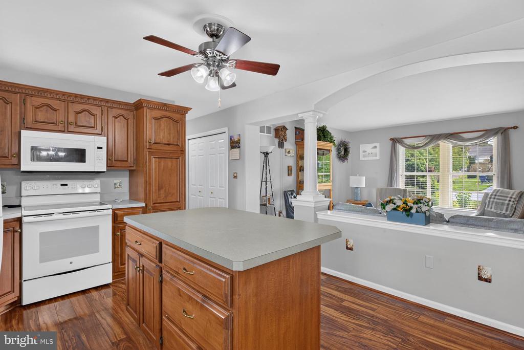 1417 EARL AVENUE