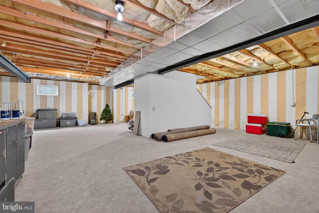 1417 EARL AVENUE