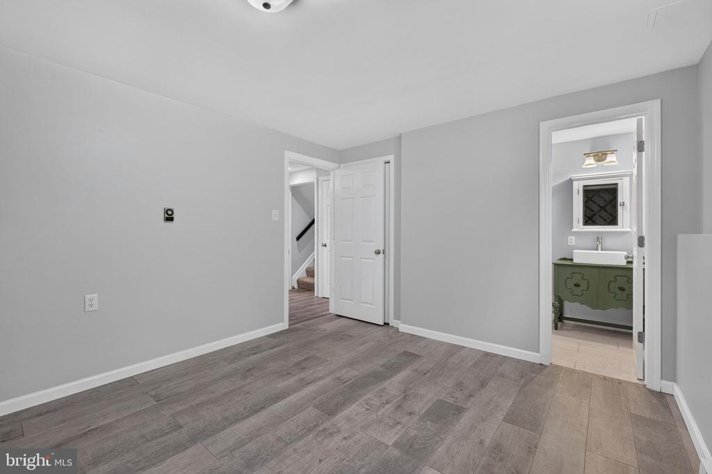 104 KENT ROAD