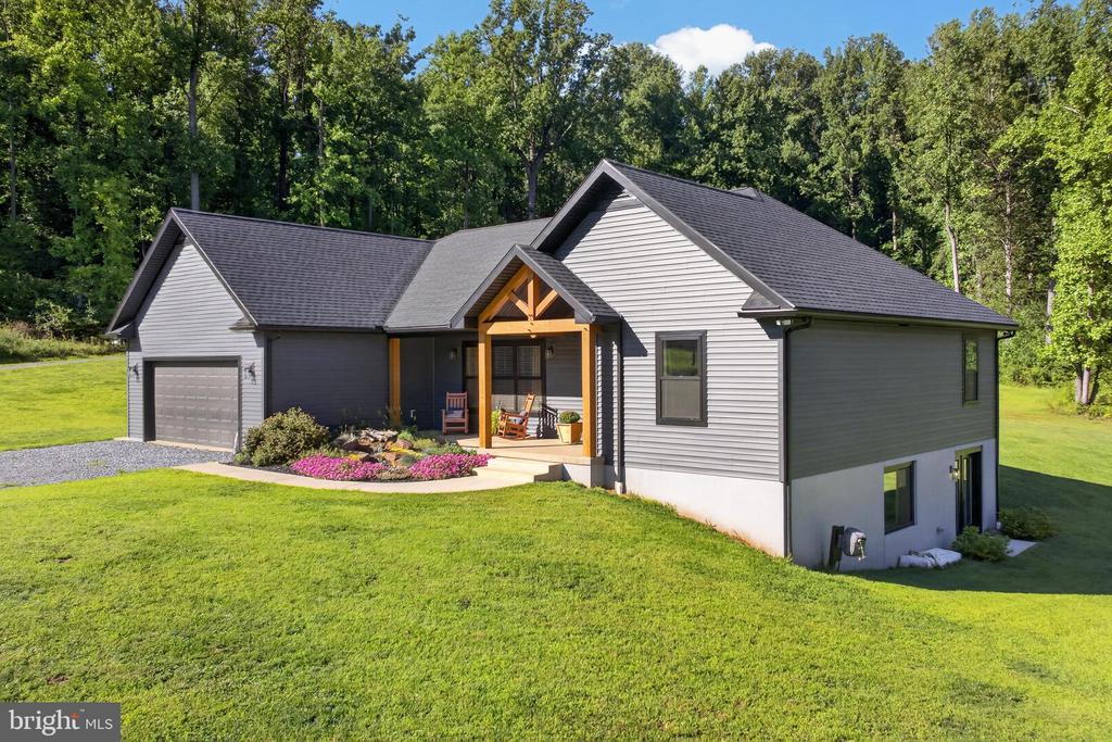 1455 LAUREL DRIVE