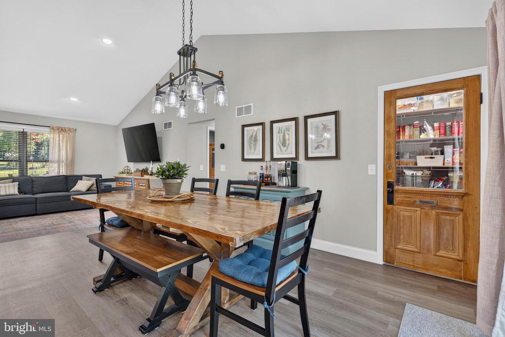 1455 LAUREL DRIVE