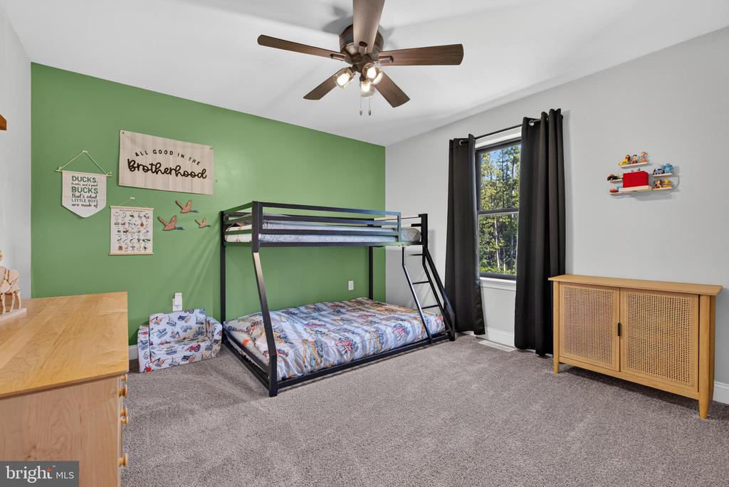 1455 LAUREL DRIVE