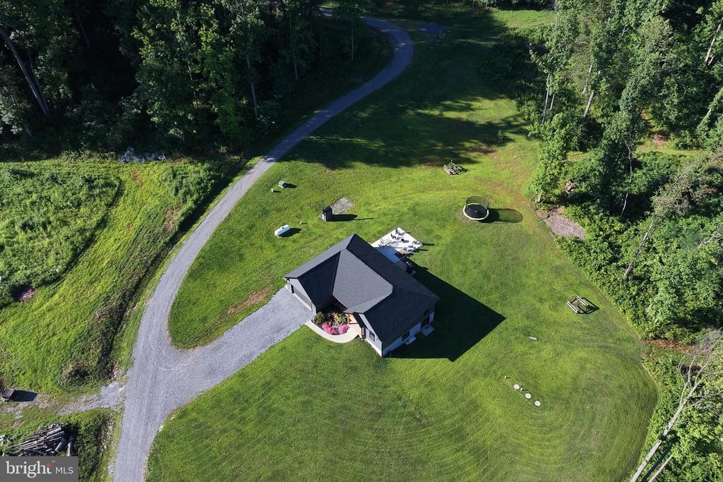 1455 LAUREL DRIVE